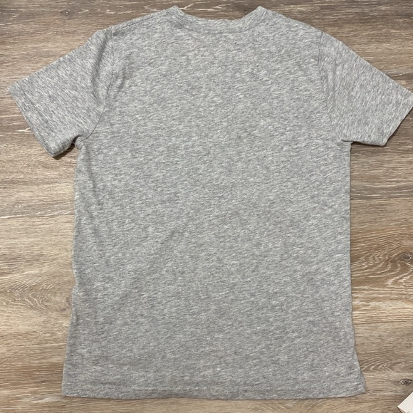 Abercrombie Kids Gray Moose T Shirt size 11/12 Boys Girls - Picture 6 of 9